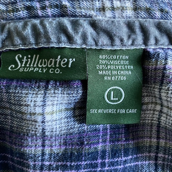 Stillwater  flannel top like new - Picture 4 of 4
